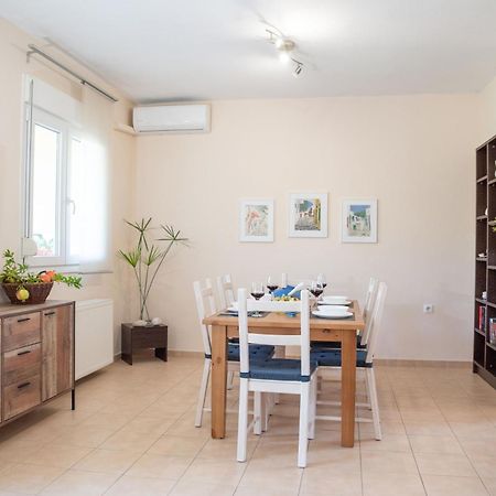 Solari Hill Maisonette Two Private Parking Alepou 外观 照片