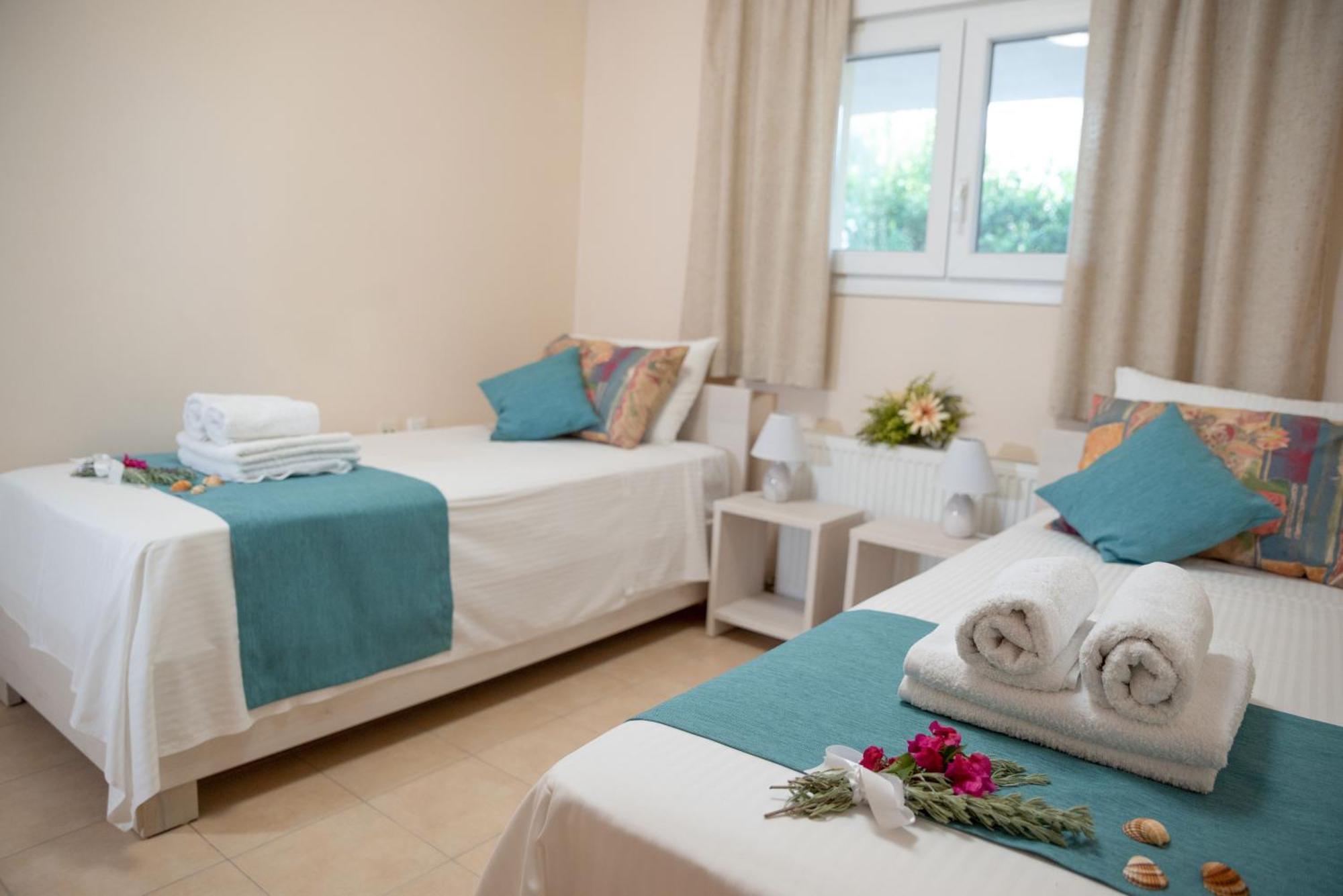 Solari Hill Maisonette Two Private Parking Alepou 外观 照片
