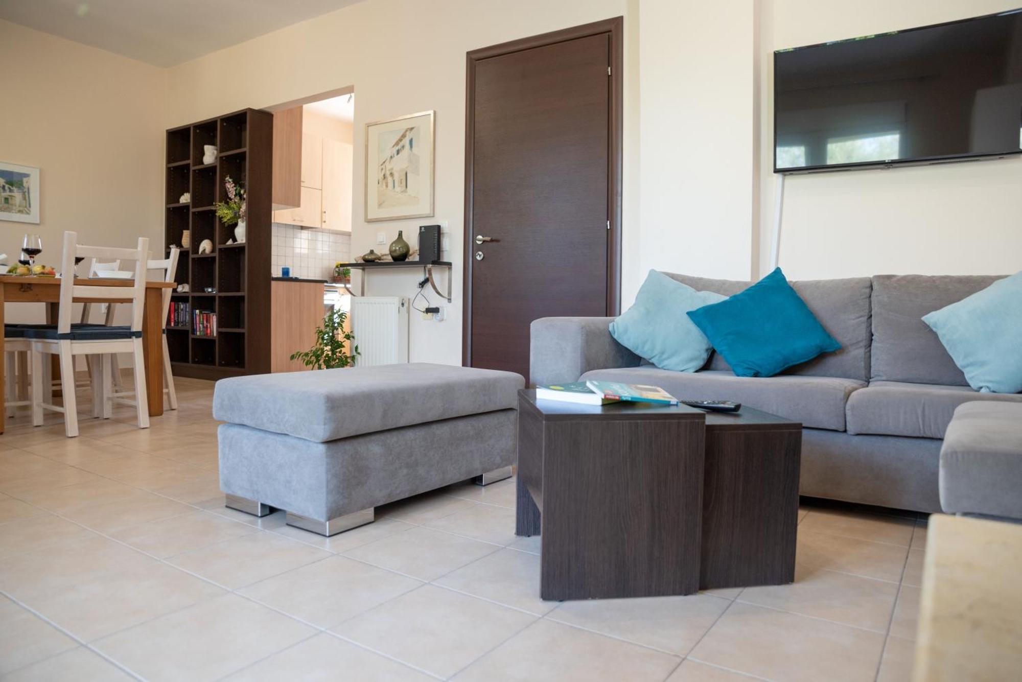 Solari Hill Maisonette Two Private Parking Alepou 外观 照片