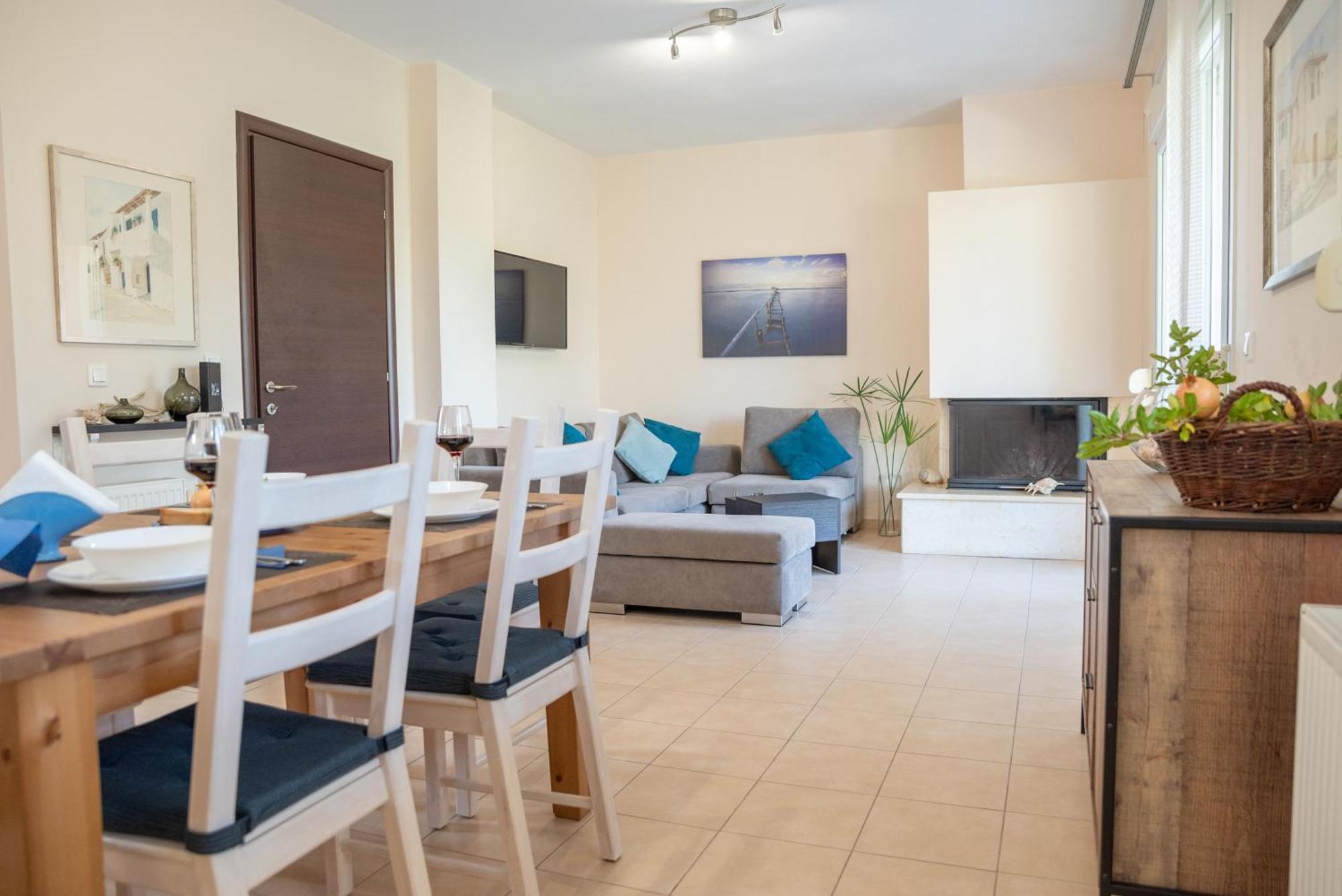Solari Hill Maisonette Two Private Parking Alepou 外观 照片